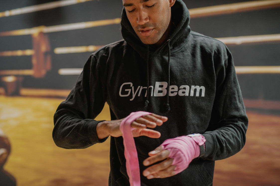 Svaki početnik trebao bi razmisliti o kupnji kvalitetne opreme za teretanu.