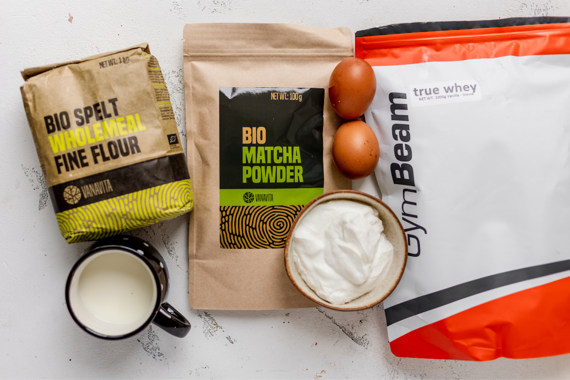 Vlažni cupcakesi s matchom i glazurom od svježeg sira – suhi sastojci