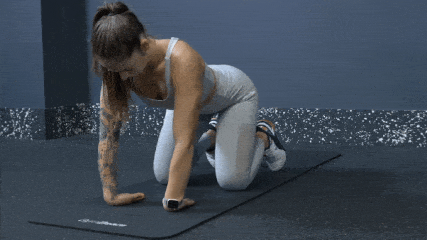 Istezanje fleksije zapešća u klečećem položaju