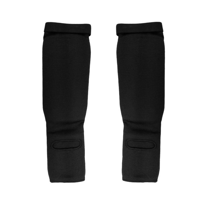 Shin Guards Striker Black - GymBeam M