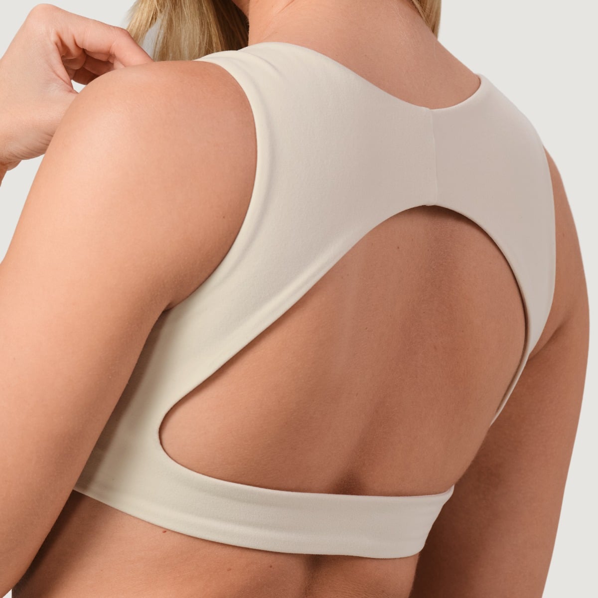 Sportski grudnjak NEO Almond - GymBeam