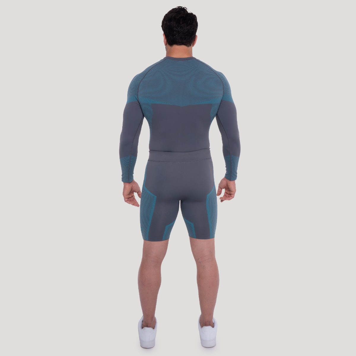 GymBeam OG1 Seamless Longsleeve Grey/Blue - Veličina: L | Boja: Sivá | Težina: 0,3 g | Pakiranje: 70 · záber 7