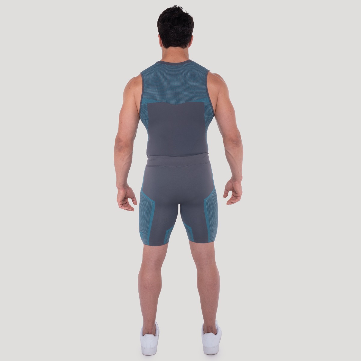 GymBeam OG1 Seamless Tanktop Grey/Blue - Veličina: XXL | Boja: Sivá | Težina: 0,2305 g | Pakiranje: 90 · záber 7