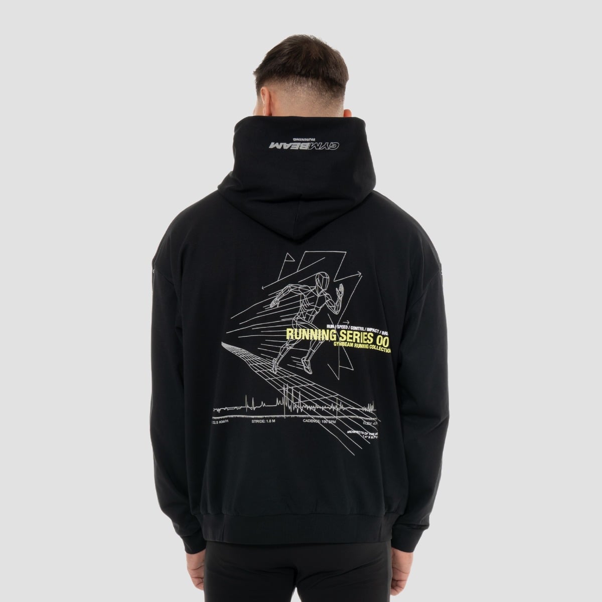 Pace Hoodie Black - GymBeam