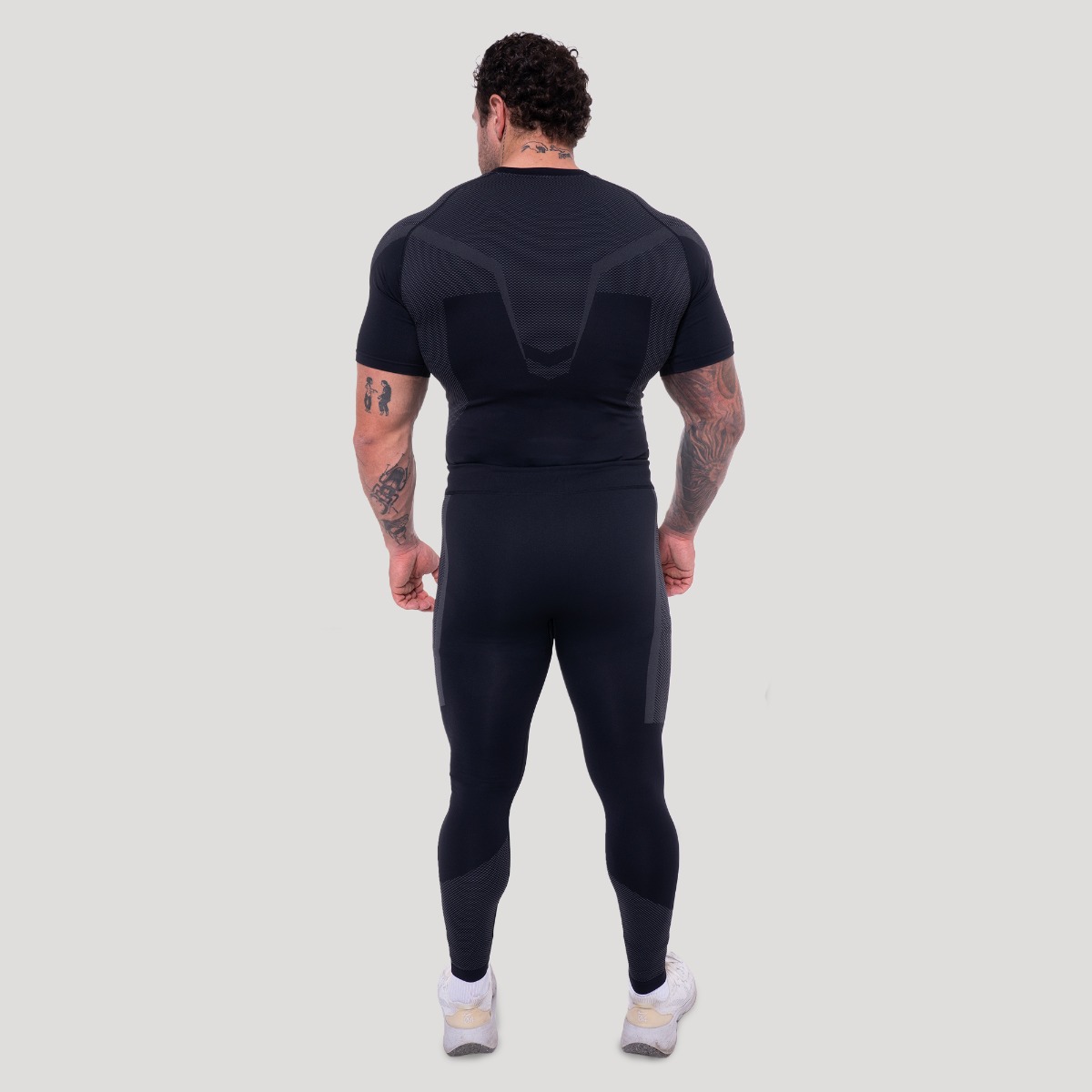 GymBeam OG1 Seamless Leggings Black/Grey - Veličina: XXL | Boja: Crna | Težina: 0,3 g | Pakiranje: 74 · záber 8