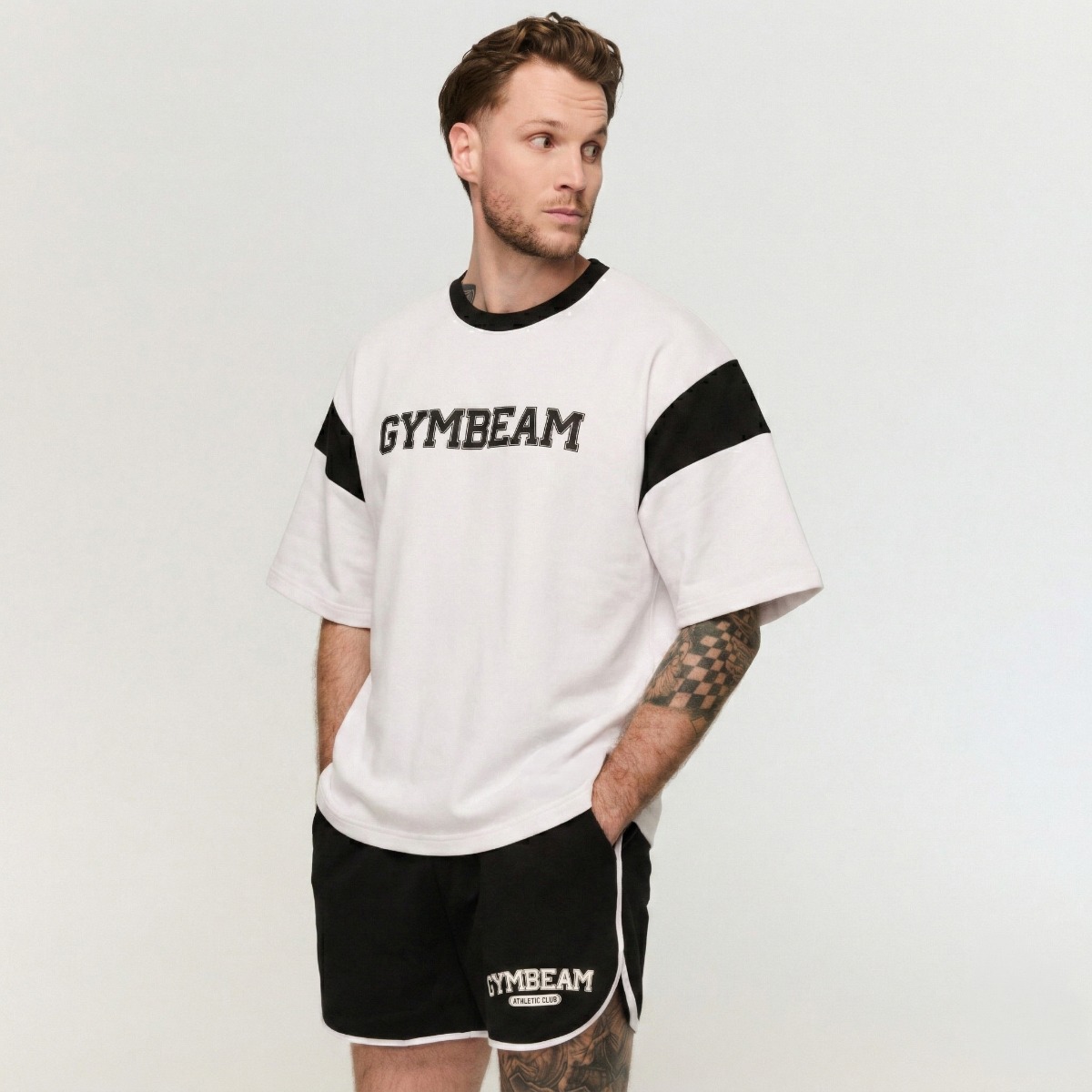 GymBeam Premium Heavyweight Varsity T-Shirt - Veličina: S | Boja: Bijela | Težina: 0,5912 g | Pakiranje: 23 · záber 6