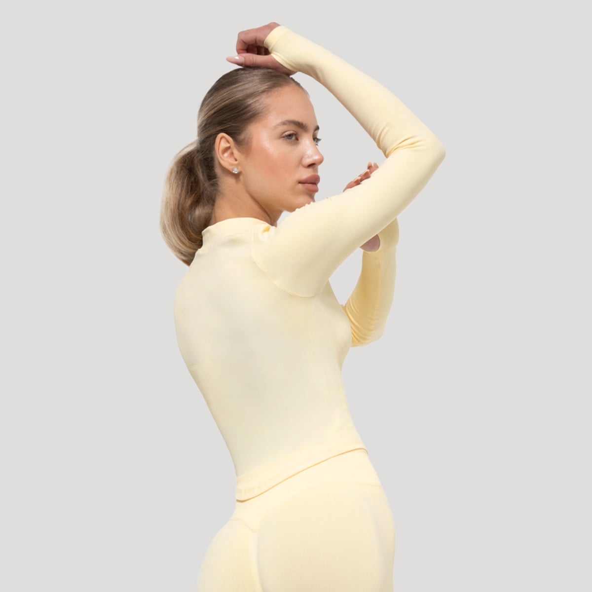 Ženski sportski top Luma Butter Yellow - GymBeam